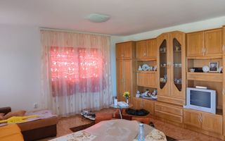 Casa individuala cu teren de 5000 mp, Deusu - Poză 5