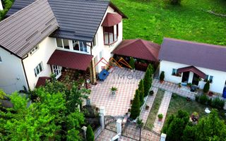 Casa 4 camere, anexe, recent renovata, foisor, teren 781mp, Izvoru, DB - Poză 2