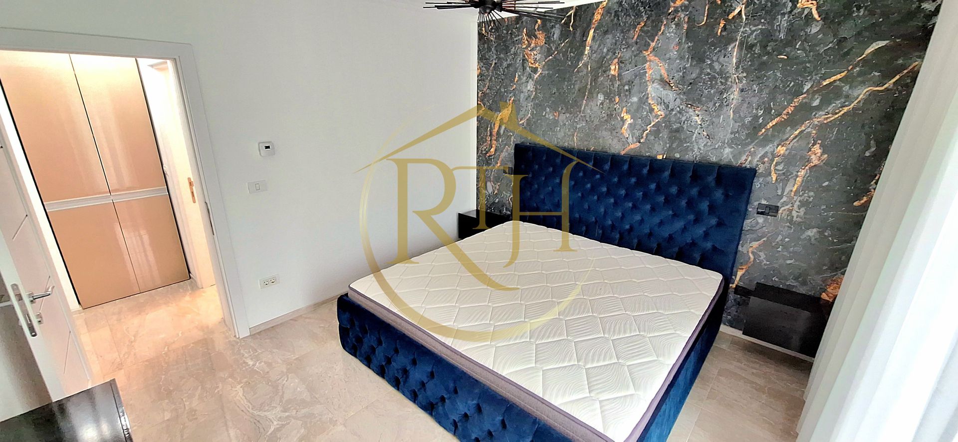 Prima inchiriere, Apartament modern, 3 camere, curte, zona Braytim, Parcare - Poză 11