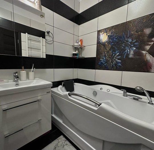 APARTAMENT DE LUX 2 CAMERE & LOC PARCARE BLOC 2015 ETAJ 4 LUJERULUI PLAZA MALL - Poză 4