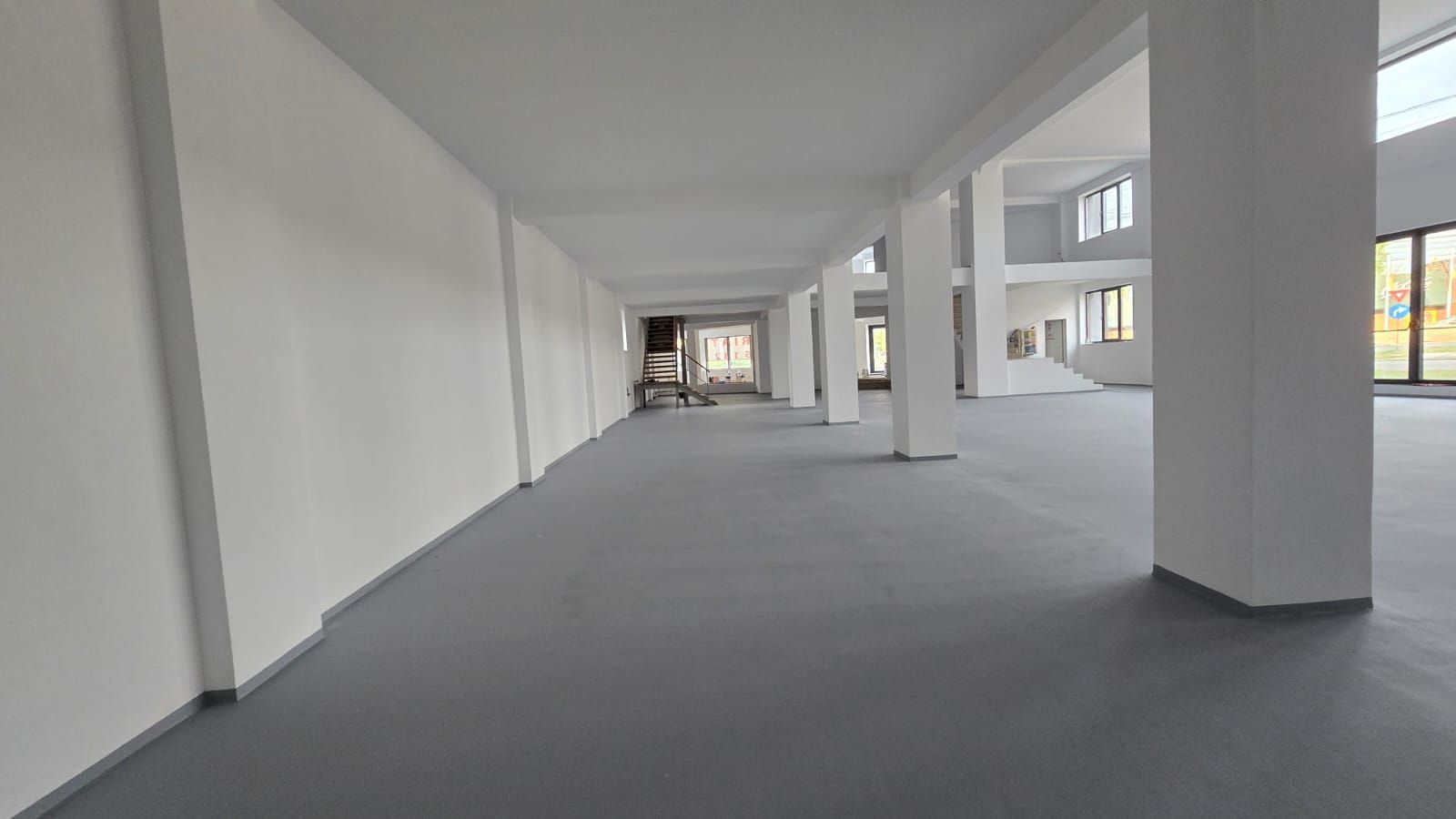 Spatiu comercial de inchiriat - Poză 4