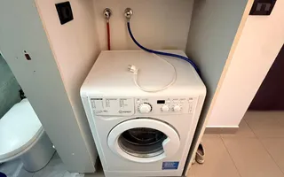Medicina| 2 camere| 2 bai| centrala proprie| apartament spatios-105 mp| - Poză 19