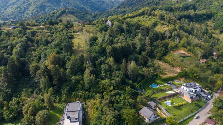 COMISION 0% | TEREN INTRAVILAN 3.731 MP | OPORTUNITATE RARĂ | BRAȘOV - Poză 2