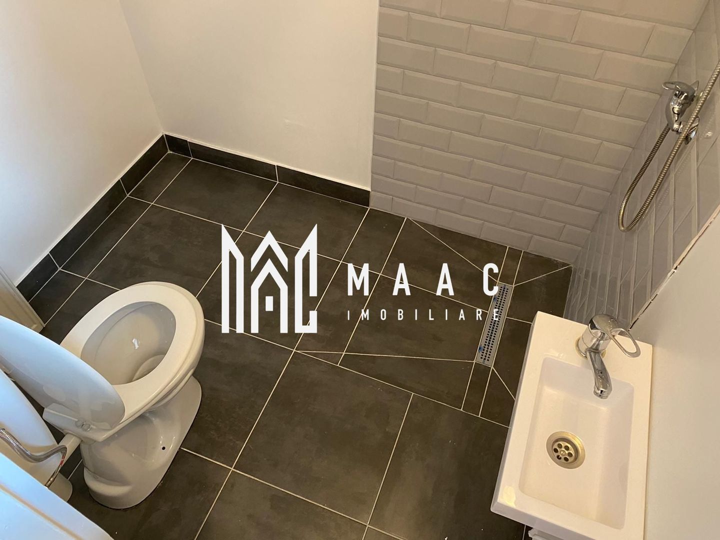 Mansardă I 38mpu I Parcare I Orasul de Jos - Poză 6