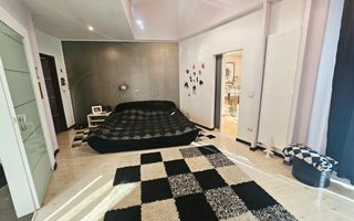 🏡 Casă deosebită – 2 unități locative, 6 dormitoare, zona Albert - Poză 42