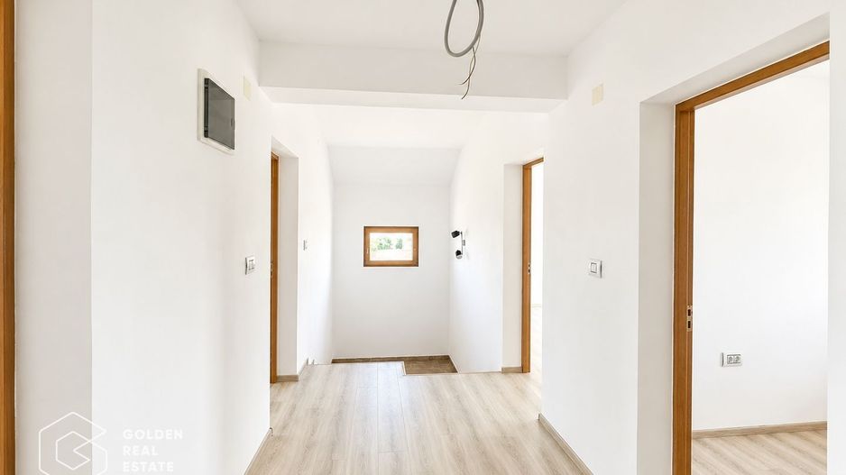 Casa noua P+M, finizaje moderne, localitatea Horia, comision 0% - Poză 18