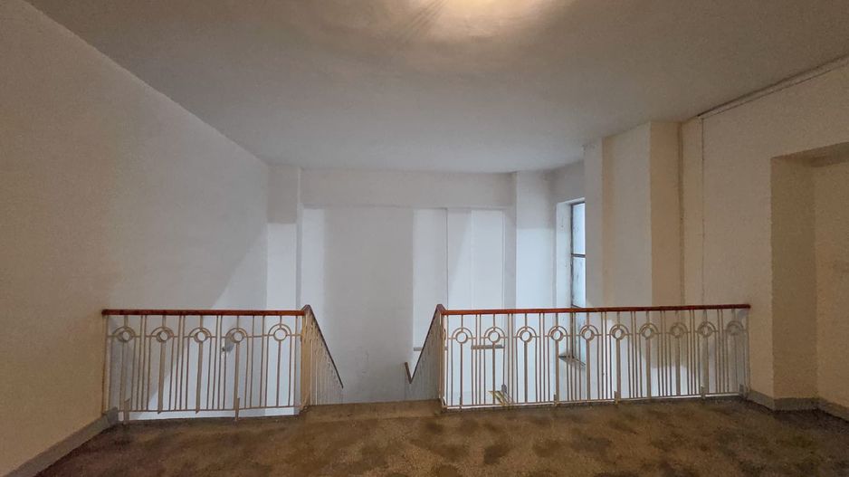 Apart 3 camere birouri stradal Bulevardul Unirii colt Nerva Traian - Poză 23