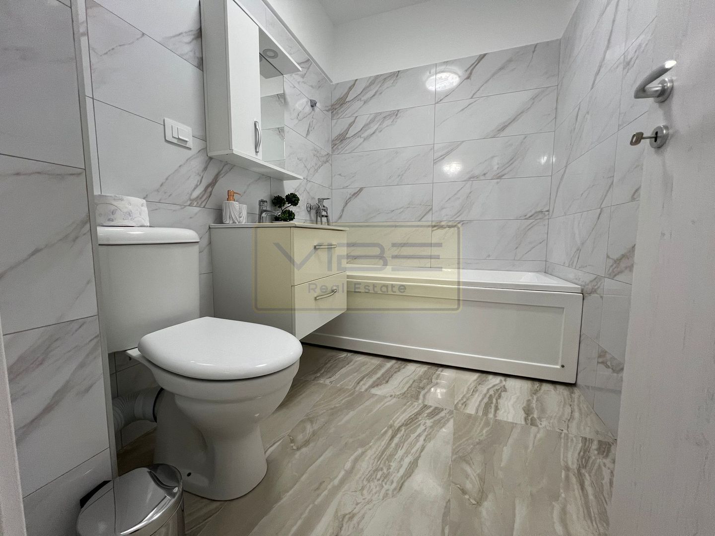 Apartament 1 camera decomandat INVESTITIE  Bucium -  Family Market - Poză 17
