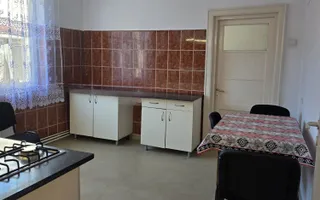 CASA  DE ÎNCHIRIAT 3 CAMERE IDEALA PENTRU SEDIU FIRMA SAU LOCUINTA - Poză 11