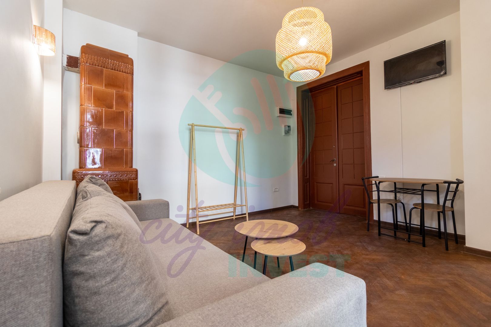 Vila interbelica AIRBNB "la cheie" - Poză 4