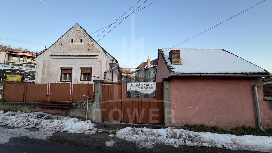 Casă de vânzare în Ocna Sibiului – oportunitate de investiție - Poză 1