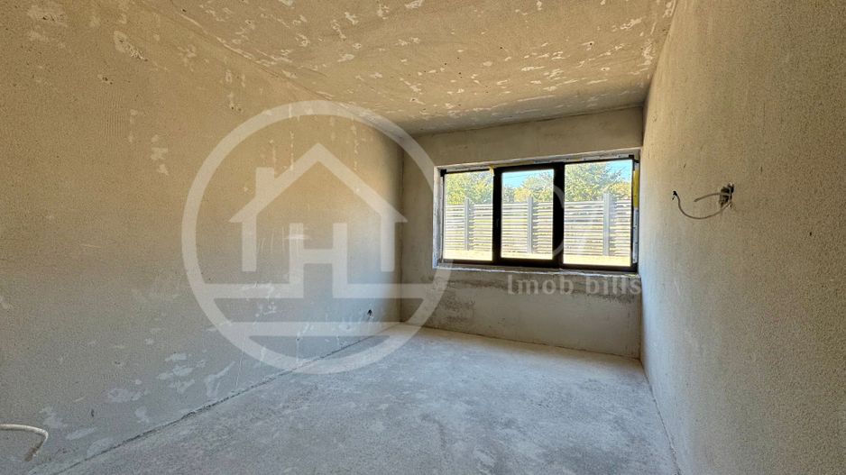 Casă de vânzare cu 4 camere în zona de Dealuri, Oradea - Poză 12