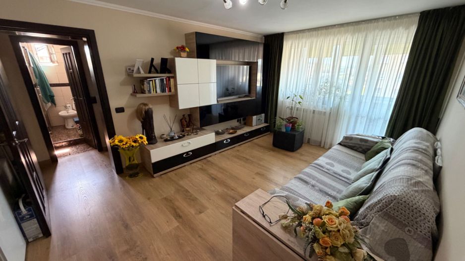 Apartament 2 camere, etaj 3 - Cugir - Poză 6