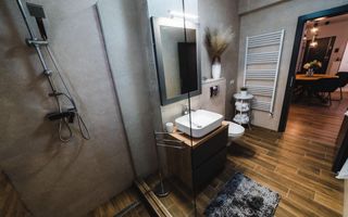 Super apartament 3 camere, terasa mare, parcare, Kogalnicieanu Sibiu - Poză 17