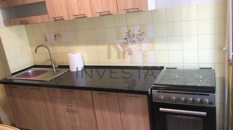 Apartament 3 camere decomandate - etaj intermediar - zona Titulescu - Poză 6