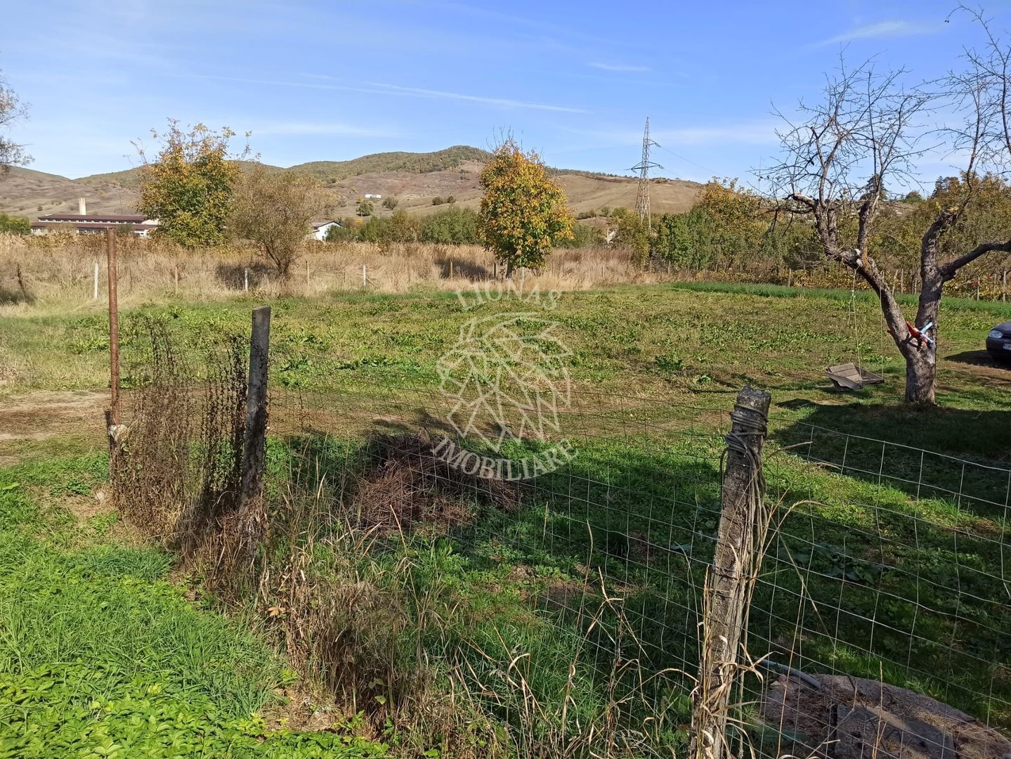Casa 60 mp-teren 1044 mp-magazie, grajd, fanar-Teaca, 32km de Bistrita - Poză 5