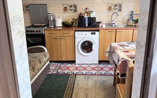 Casă de vânzare în Strunga, județul Iași - 2 camere, teren 1756 mp - Poză 4