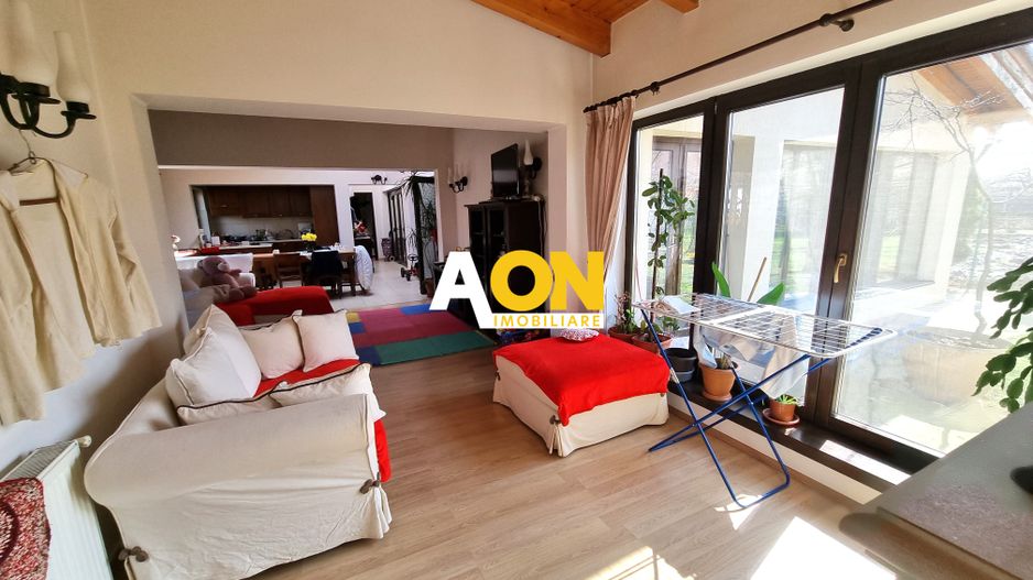 Casa de vanzare 5 camere, 980 teren, zona Piata Cetate - Poză 3