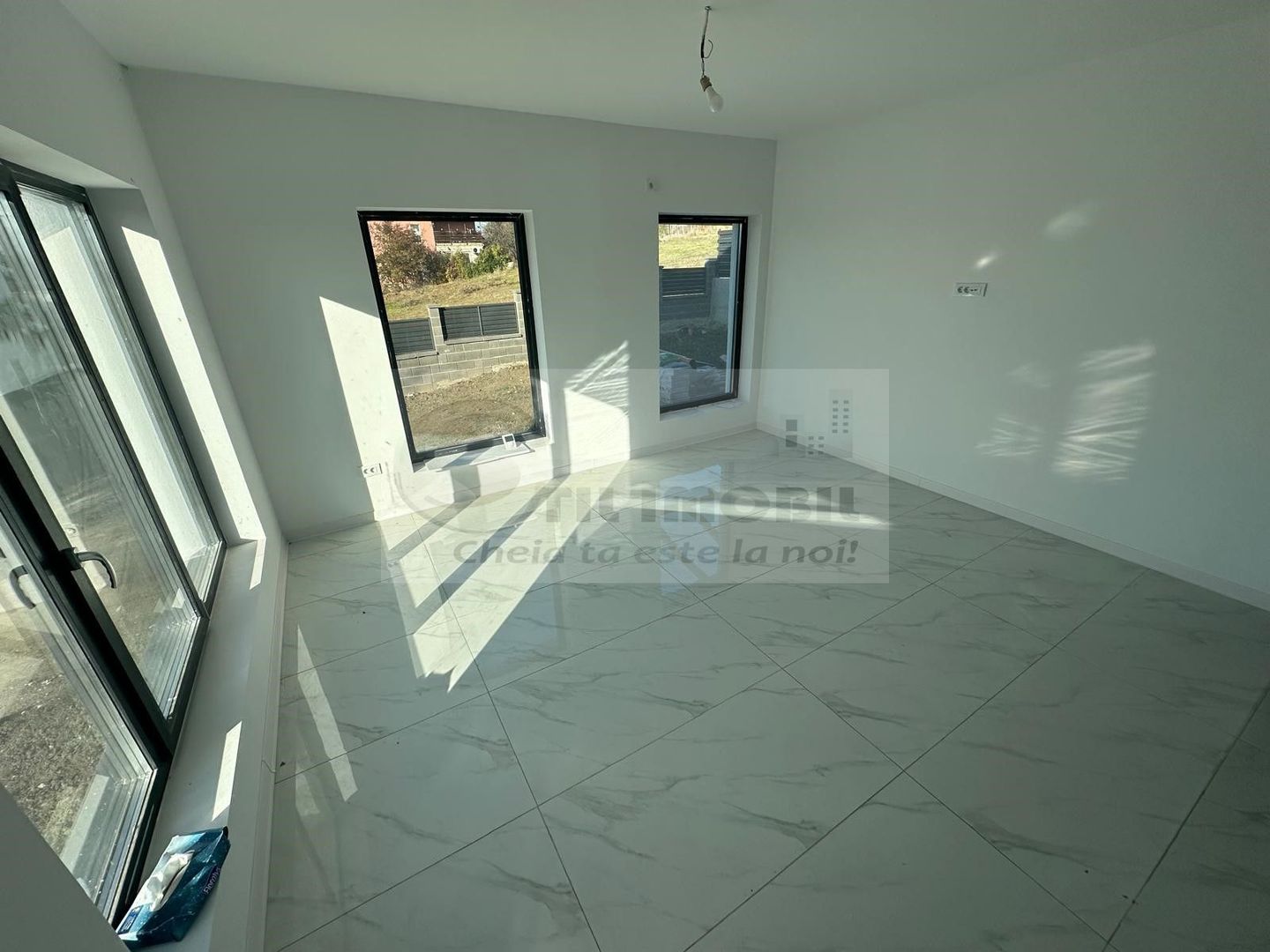 Duplex premium Vișani – 100 mp utili, curte 220 mp – 155.000 € - Poză 5