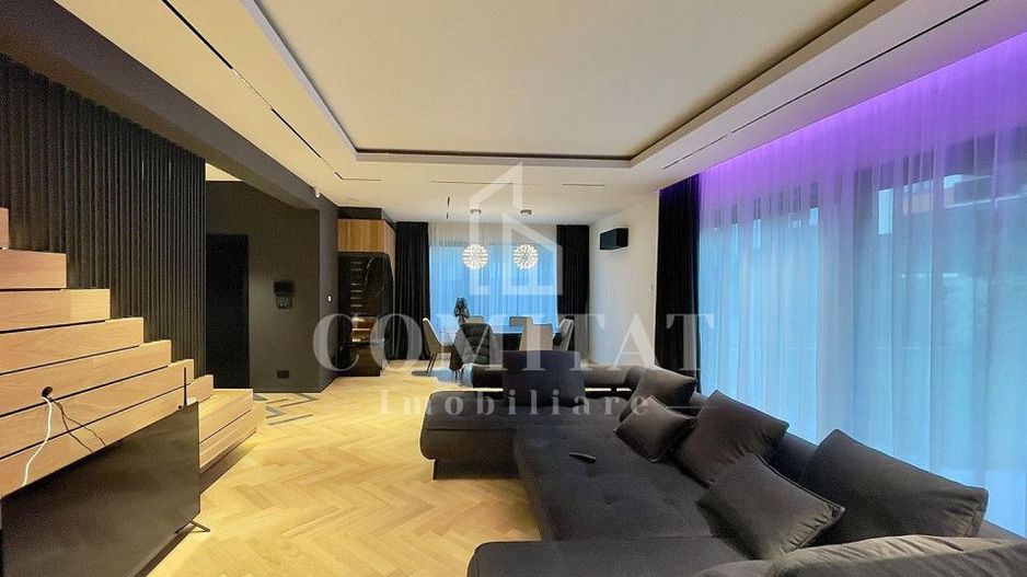 0% comision Vilă de lux la cheie lângă liziera pădurii - Poză 3