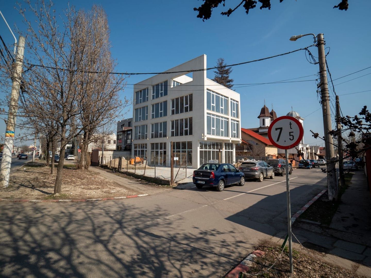 Spațiu comercial de închiriat în Voluntari | Showroom, birouri - Poză 3