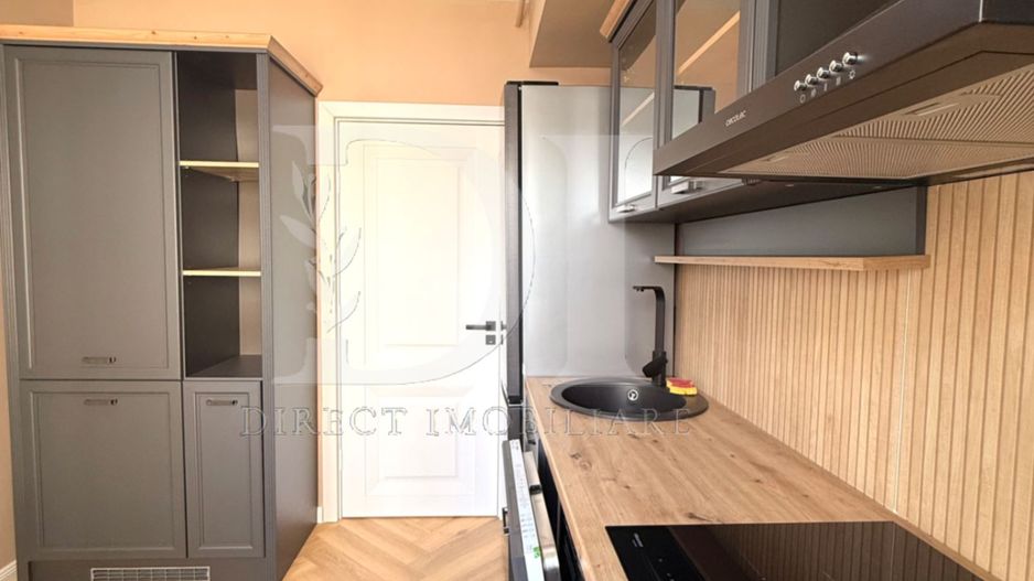 Apartament de vanzare Zona Terra / Floresti - Poză 5