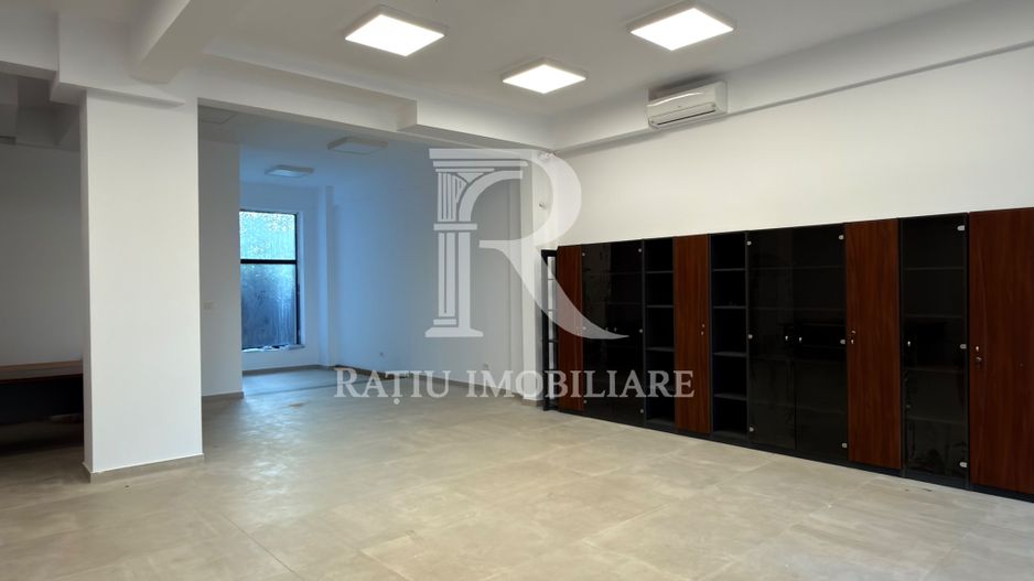 Spațiu comercial de închiriat | Ultracentral | Oradea - Poză 4