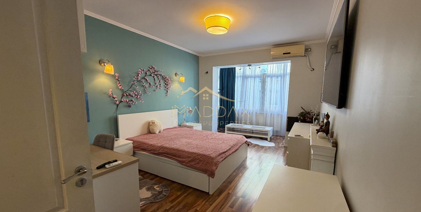 Apartament 2 Camere Premium | Ultracentral - Vedere Dâmbovița | Centrală Proprie - Poză 1