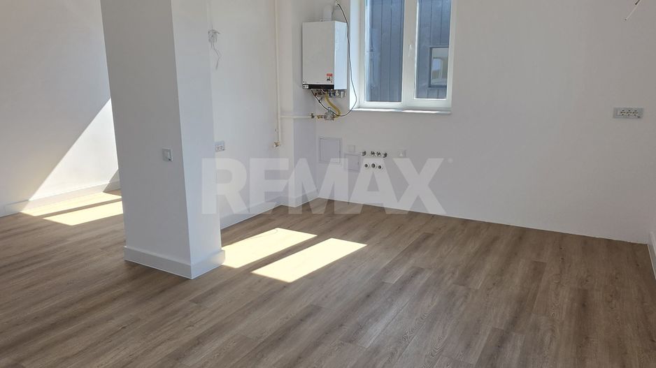 Apartament cu 2 camere în București, Pipera, România - Poză 8