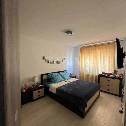 Vanzare apartament central, Floresti. - Poză 6