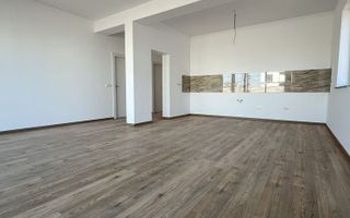 Casa cu 5 camere de vanzare in Nordul Bucurestiului - Poză 3