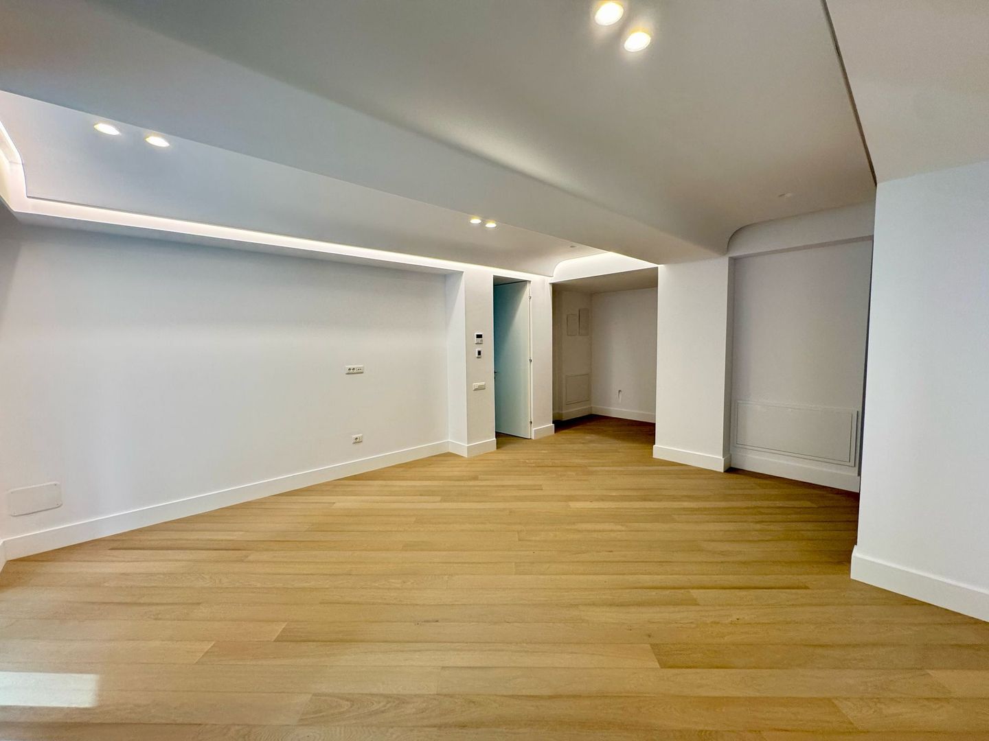 Apartament 3 Camere I CORTINA 126 I Iancu Nicolae - Poză 2