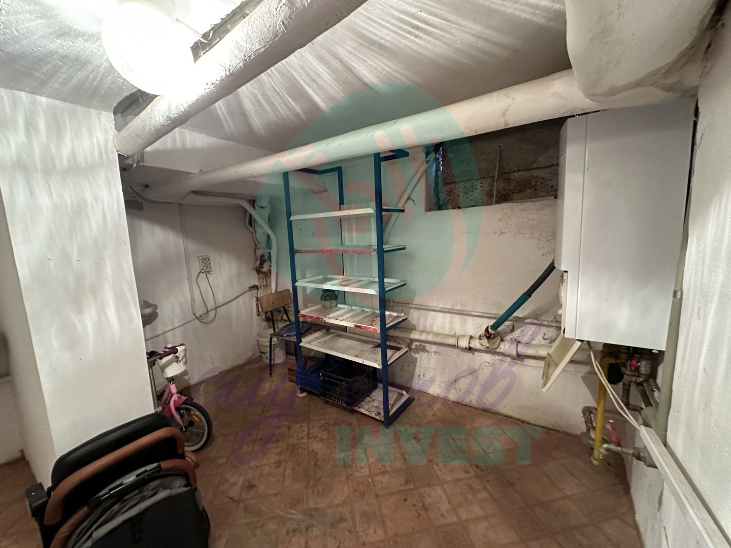 Casa in Vatra Luminoasa cu o curte generoasa - Poză 13