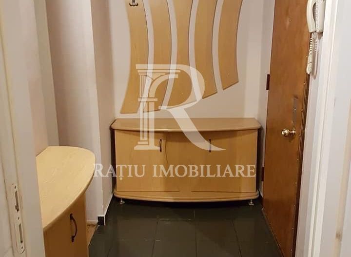 Apartament cu 3 camere | Etaj intermediar | Rogerius | Oradea - Poză 12