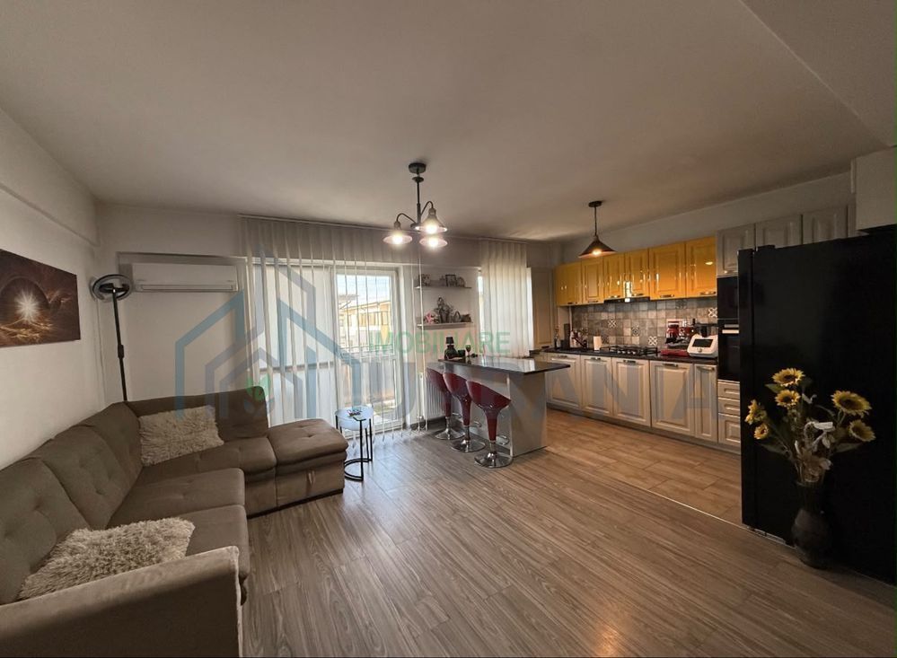 Apartament 3 camere de vanzare, Iasi - Bucium - Poză 1