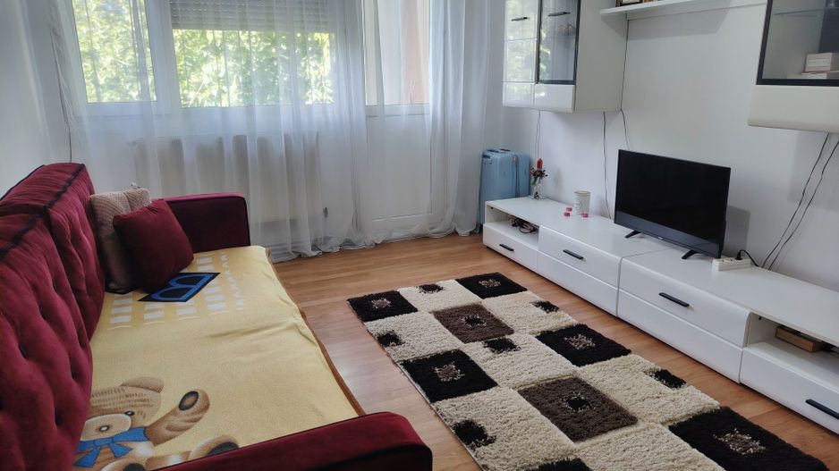 BRASADAS vinde ap 2 cam etaj 3/4 in Carpați 1. - Poză 4