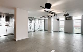 Spațiu birou în Arad ultracentral cu parcare - Poză 8