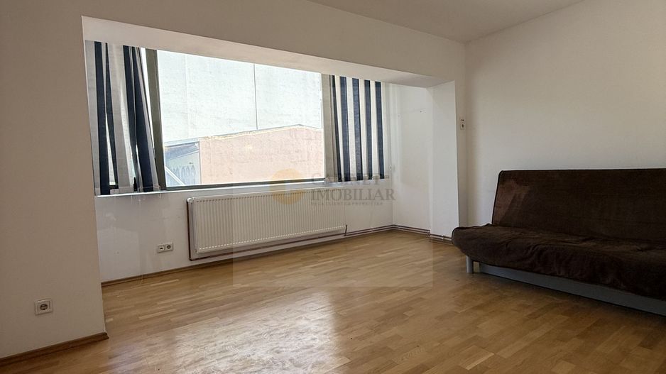 2 camere decomandat | Bloc 2009 | 3min Metrou Unirii - Poză 1