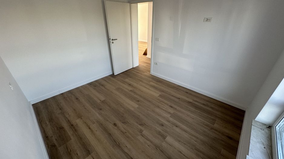 Duplex despartit prin spatiu tehnic - Poză 22