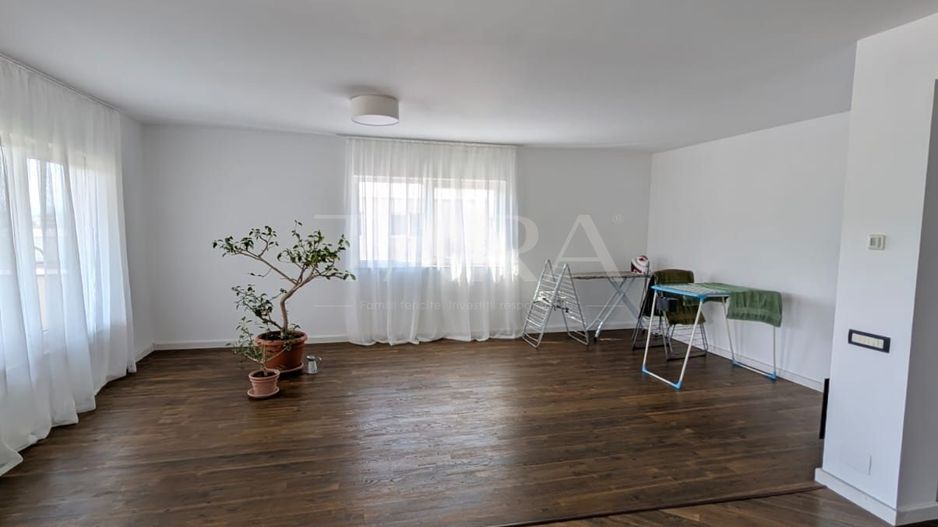 „Penthouse deosebit de vânzare în Florești, zona Panemar. - Poză 17
