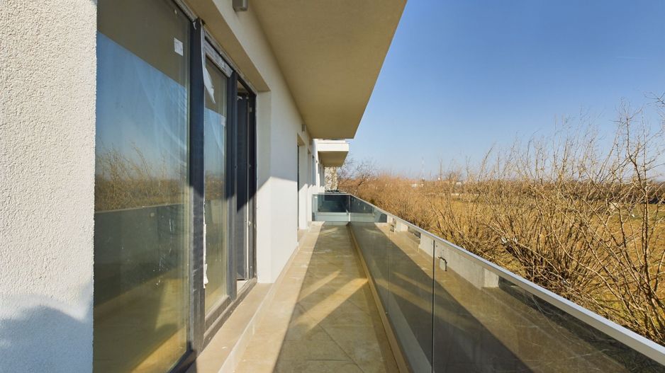 Apartament cu 4 camere in zona Sisesti - Poză 10