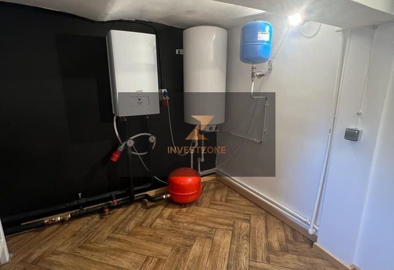 Casa 3 camere   ultracentral Oradea - Poză 5