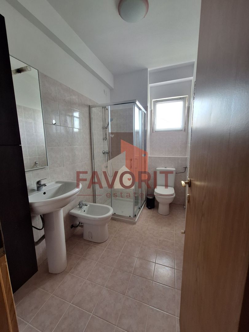 Bloc nou. Etaj intermediar. Pozitie excelenta - Poză 6