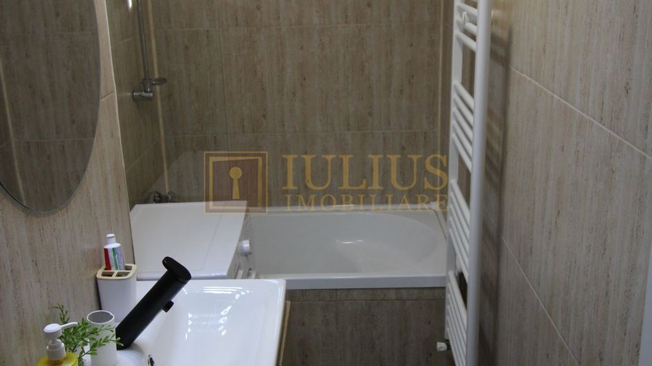 3 camere, Bulevardul Cetatii, zona ideala, centrala proprie - Poză 7