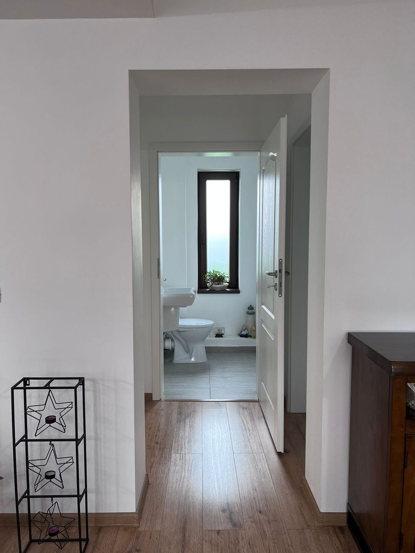 Casa cu garaj in Dumbravita - Poză 11