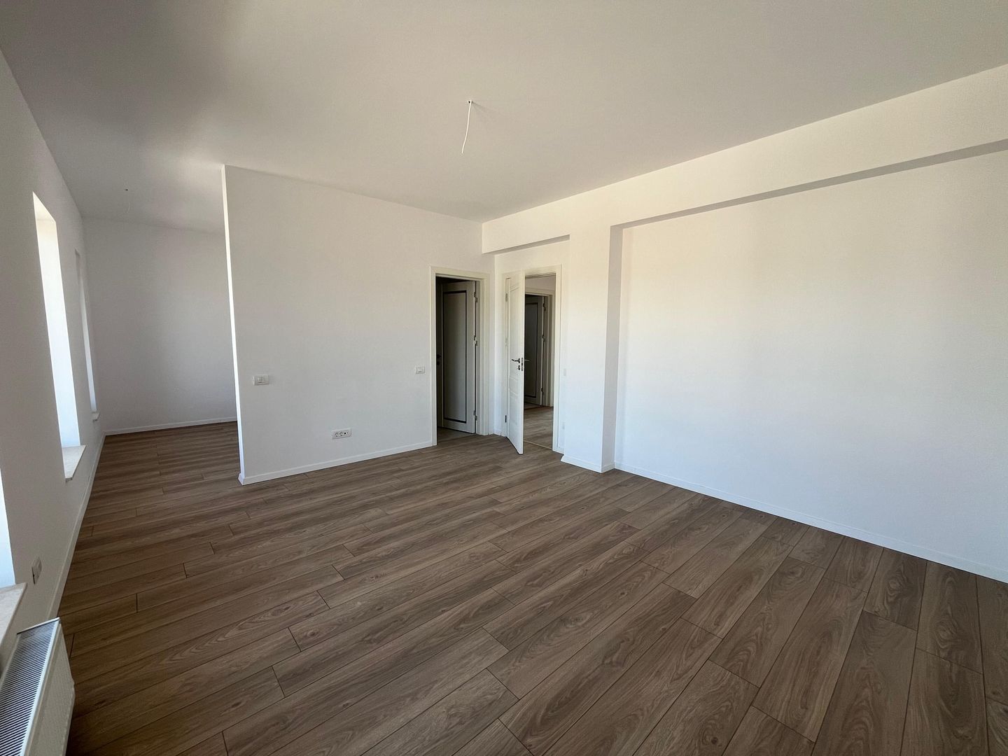 Vila pentru cei care vor spațiu, natură și acces rapid către București - Poză 32