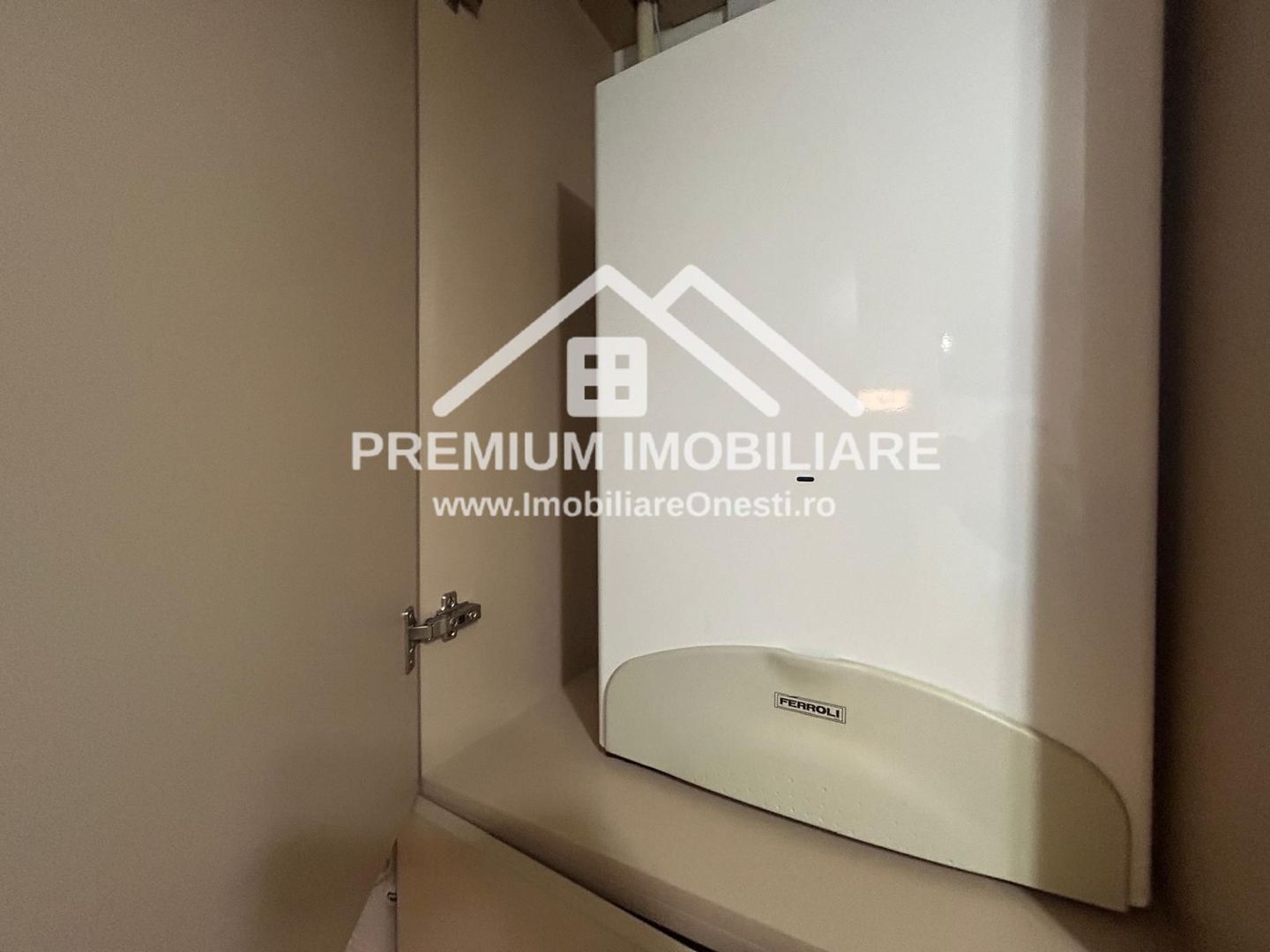 Apartament 2 camere, etaj 1, zona de Sus, mobilat și utilat - Poză 6