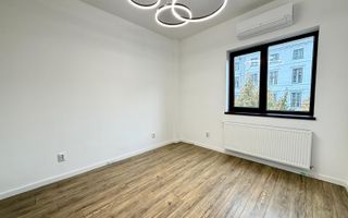 Apartament cu 2 camere, zona Centrala ! - Poză 3