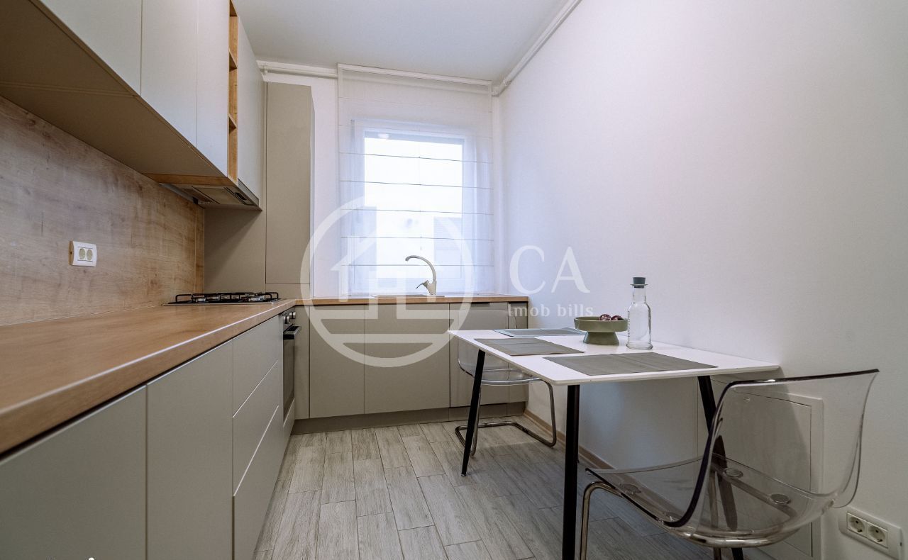 Apartament de vânzare cu 2 camere Ultracentral EAS, Oradea - Poză 8