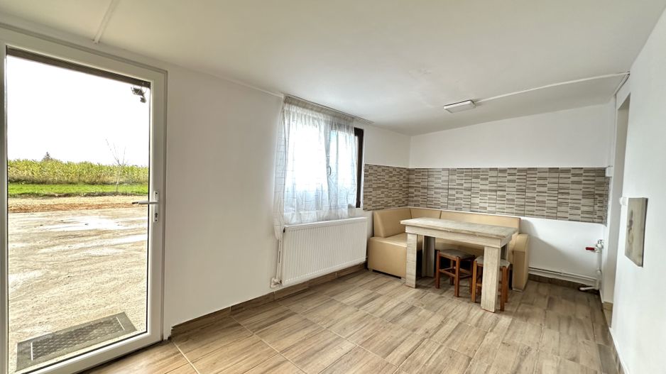 Casă de închiriat în Stupinii – zonă liniștită, aproape de Brașov - Poză 2